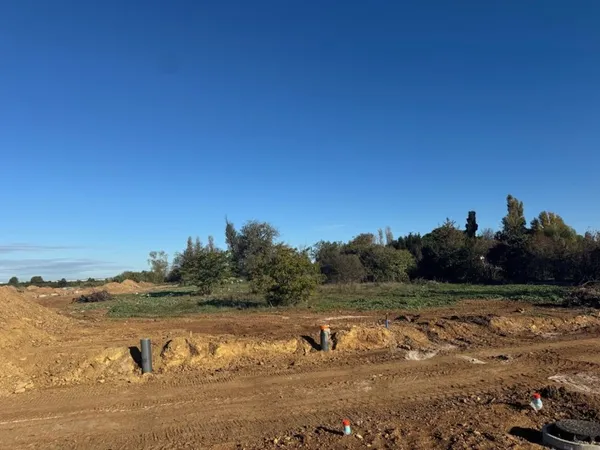Terrain 450 m²