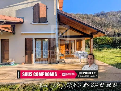 Maison 6 pièces 166 m²