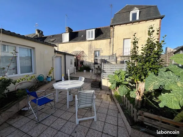 Immeuble de rapport 6 pièces 90 m²