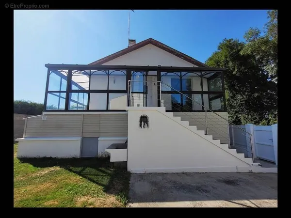 Maison 8 pièces 119 m²