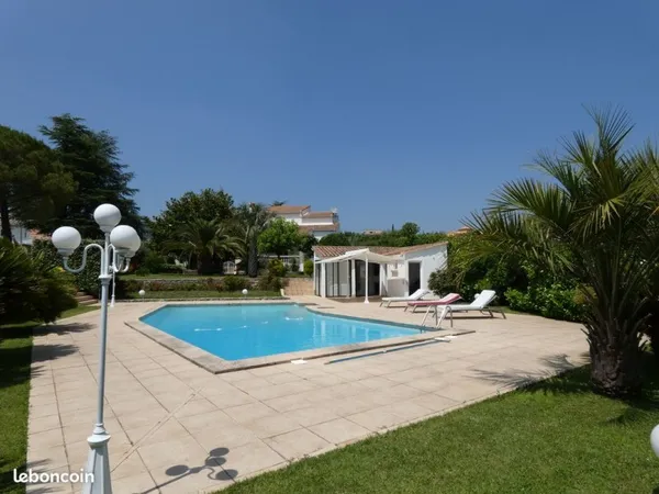 Propriété 6 pièces 170 m²