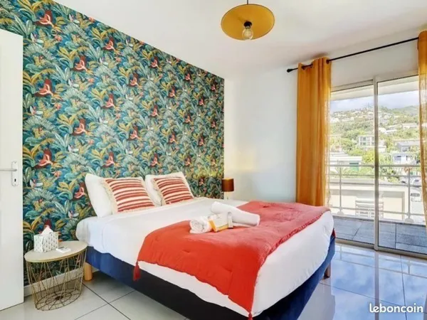 Appartement T2/T3 de 70m2 entièrement refait