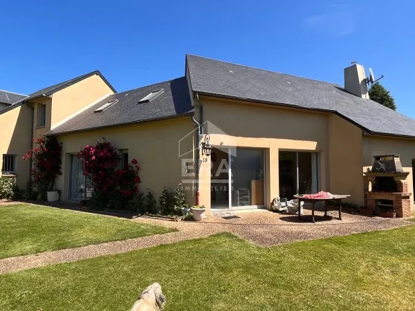 Maison 7 pièces 211 m²