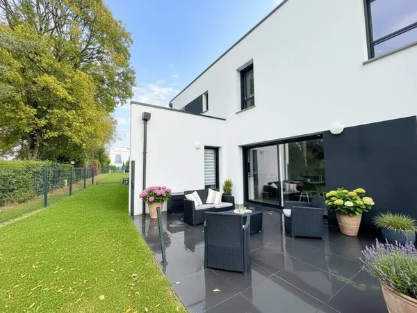 Maison neuve avec vue - 6 pièces à La Mézière