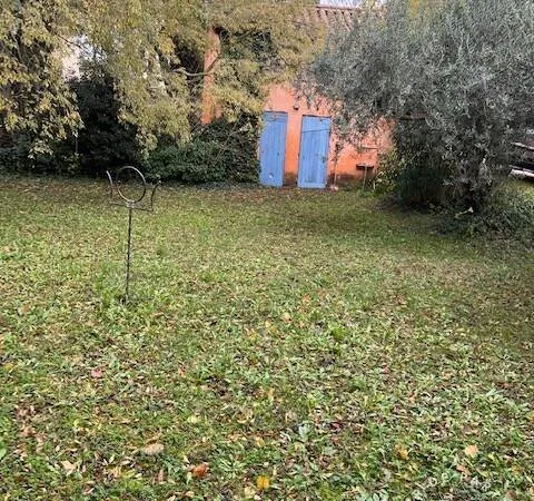 Terrain 942 m²