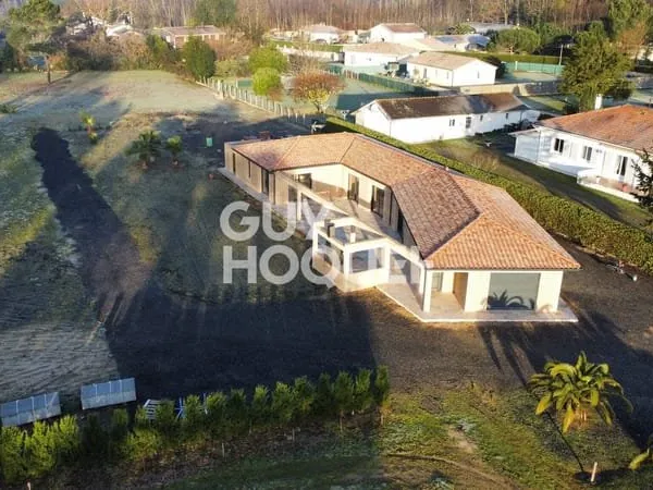 Maison Vente Lesparre-Médoc 5p 162m² 450000€