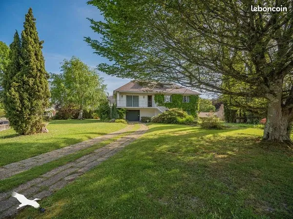 Maison 7 pièces 130 m²