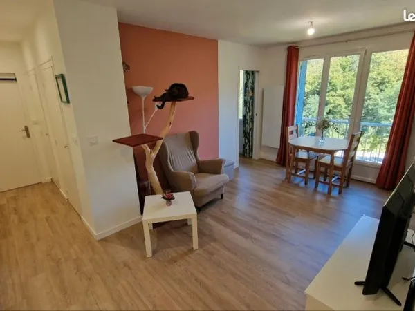 Bel appartement de 64m² refait à neuf