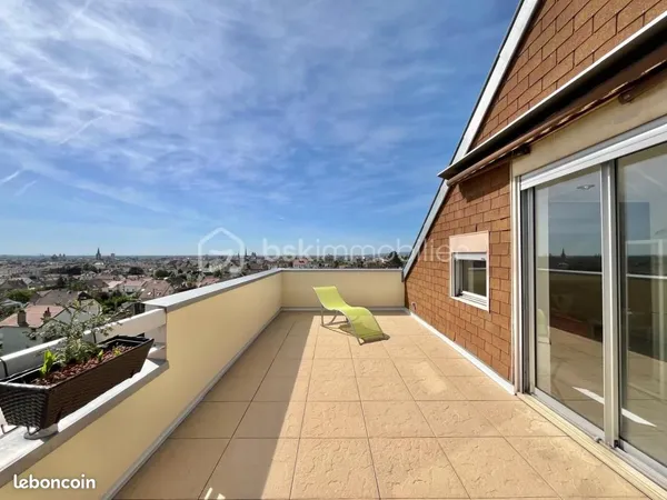Duplex 2 pièces 63 m²