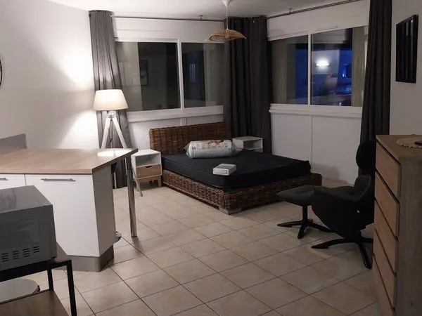 Studio meuble 32 m2