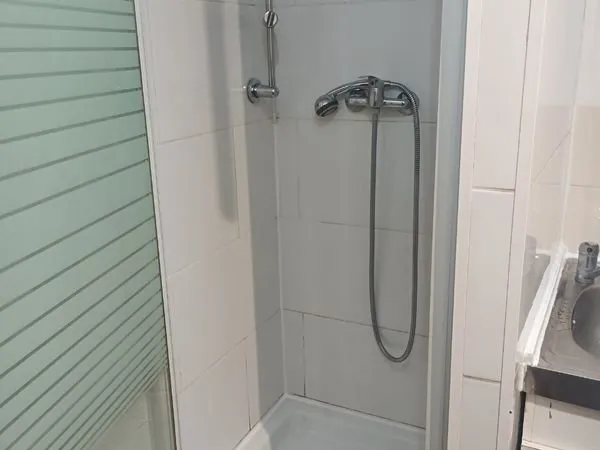 Chambre indépendante à vendre