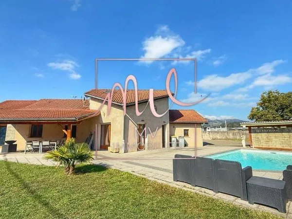 Maison 5 pièces 163 m²