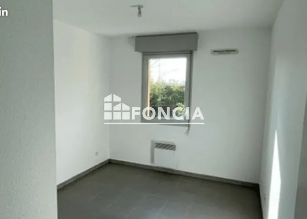 à vendre - t2 lumineux avec parking - la cartoucherie / purpan