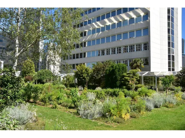 Bureau et espace de travail Location Puteaux   3313€