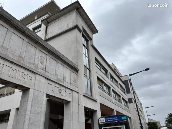 Bureau 434 m²