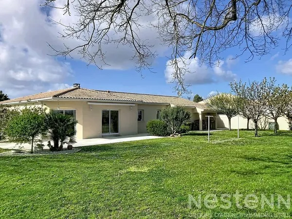 Maison de plain-pied 5 pièces 135 m²