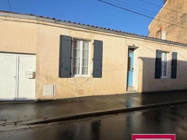 Maison Lucon 9 pièce(s) 109.11 m2
