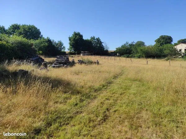Terrain à vendre à Vouvant