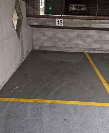 Stationnement Location Paris   80€