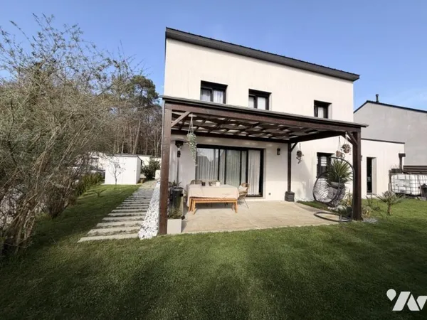 Maison 6 pièces 126 m²