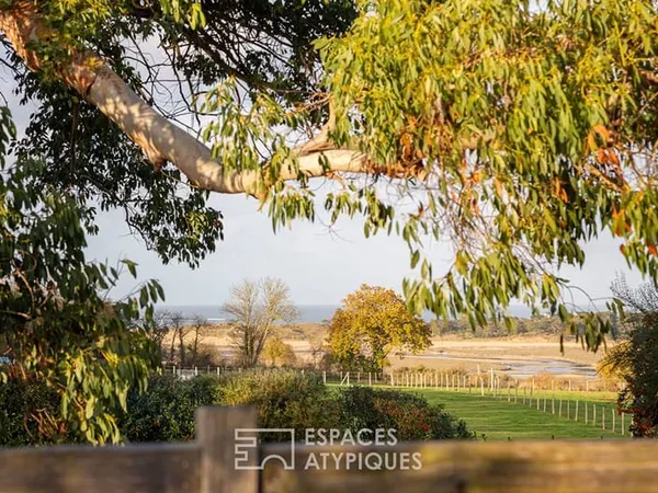 Manoir du 17ème, 6 gîtes, vue mer, station balnéaire des Sables d'Or