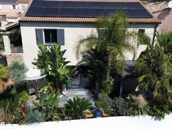 Villa 7 pièces 141 m²