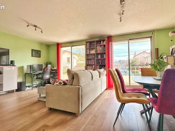 Appartement 4 pièces 90 m²