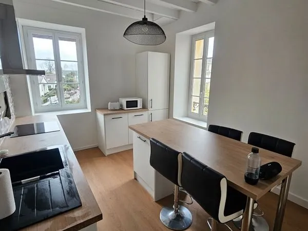 Vente T3 refait a neuf 70m2