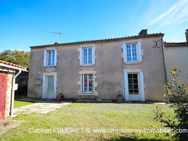 Axe CHANTONNAY - SAINT-FULGENT - Ensemble immobilier de cara