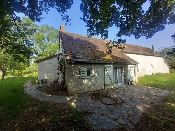 Longère avec grange 92 m2 Cossaye 58300