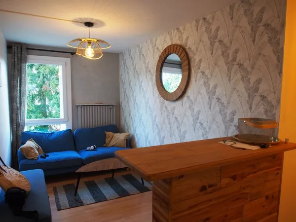 Loue deux chambres dans colocation de 4 personnes de 84m² à Vénissieux (69) limite Lyon 8ème