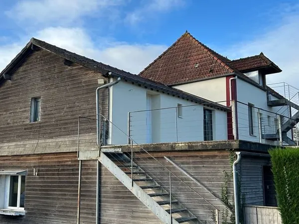 Immeuble 18 pièces 320 m²