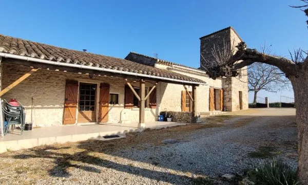 Propriété en pierre