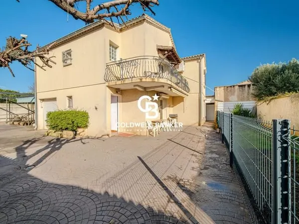 Maison - 217m2 -GARONS