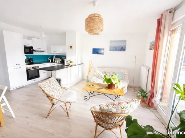 T3 récent avec balcon - Vue dégagée - Proche port & plages - Pornic