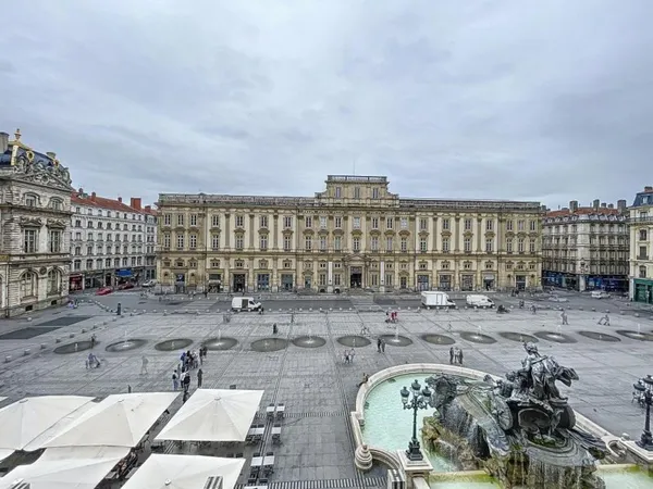 À vendre : Appartement d'exception Place des Terreaux, Lyon