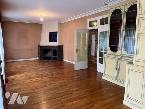 Appartement 6 pièces 156 m²