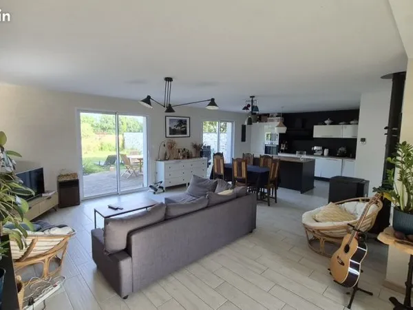 Maison de 112m2 avec jardin à louer