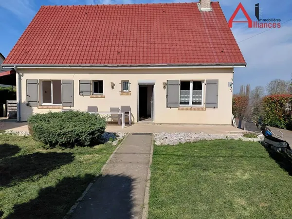 Charmante maison de village à Lanchères, 8 pièces