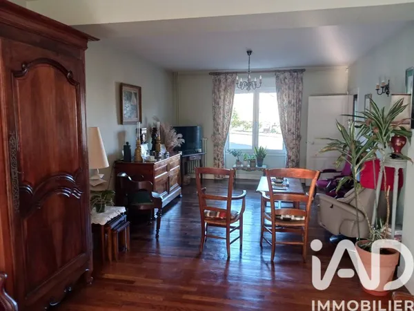 Maison 10 pièces 173 m²