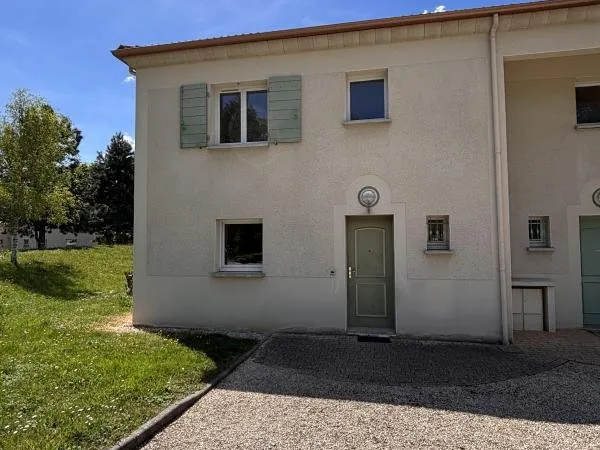 ANNONAY - T4 EN DUPLEX AVEC GARAGE ET JARDIN - 98.02 M2