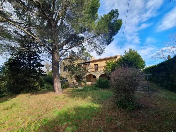 UN BEAU POTENTIEL à UZES