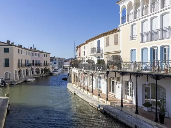 Port Grimaud - Appartement 88 m² avec amarrage - Fort poten