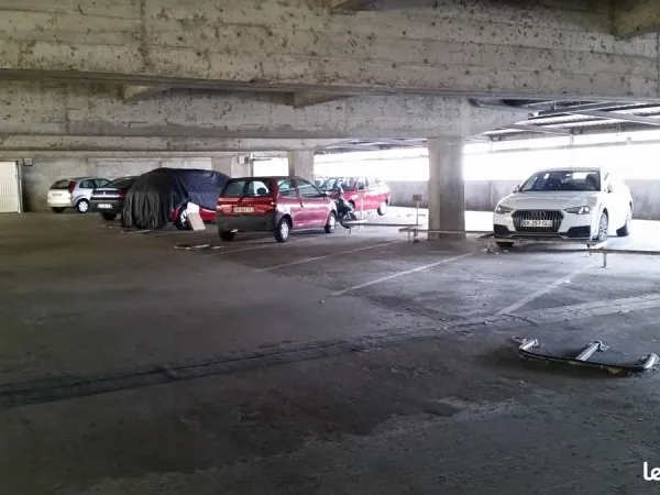 Parking agen a vendre