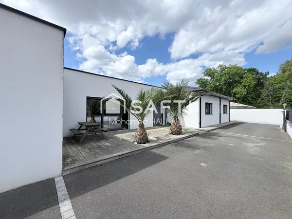 Villa Plain-pied · 169 m² · DPE A · Terrain 774 m²