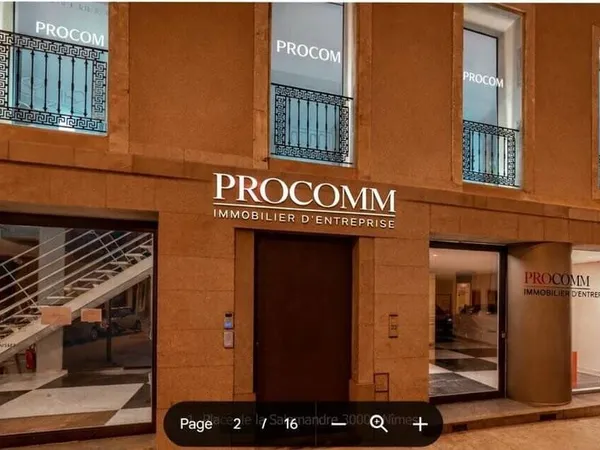 Local commercial 544 m²