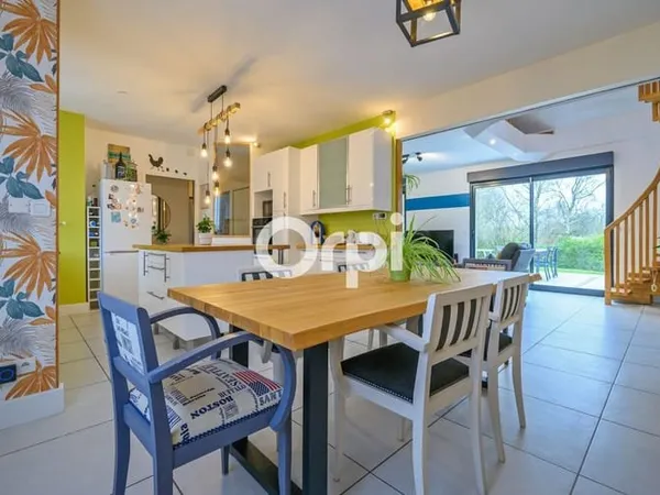 Maison 6 pièces 150 m²