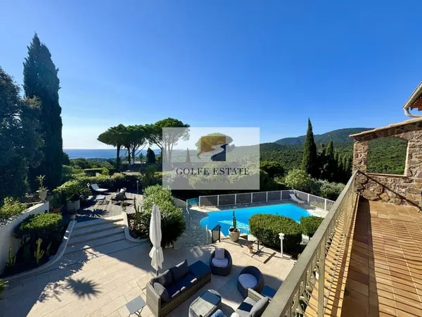 Maison de famille , 6 chambres, pleine de charme, vue mer,