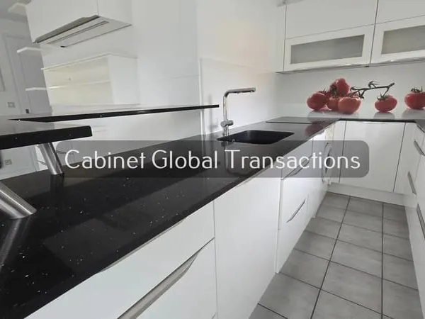 Appartement confortable et refait à neuf