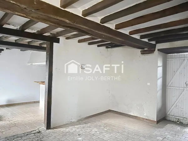 MAISON DE VILLAGE 3 PIECES 59 M² - SECTEUR SAINT LOUP DU DORAT / 53290